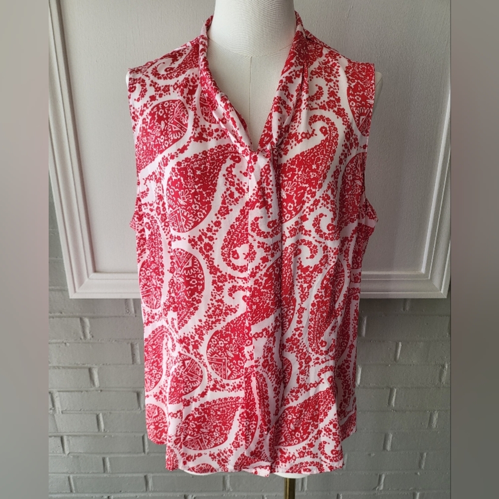 Tahari Red Paisley Sleeveless Blouse